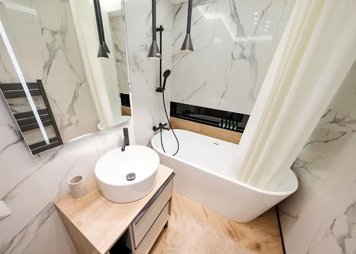 Brand New Luxury In The Heart Of Брашов